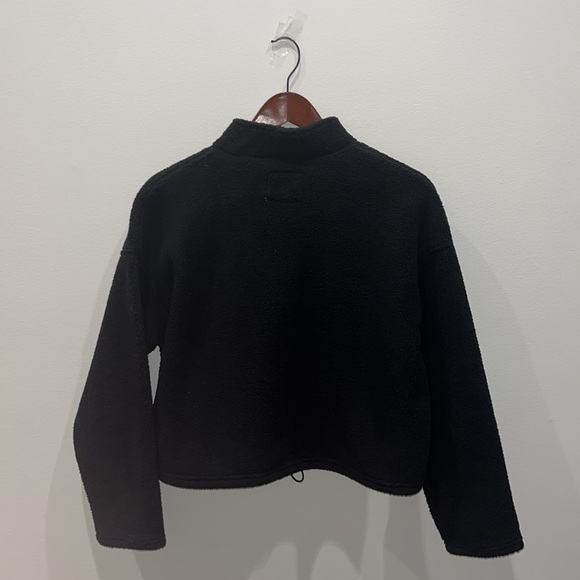 American Eagle Womens 1/2 Zip Black Fleece Pullover Cropped Shirt Sherpa - Picture 3 of 4